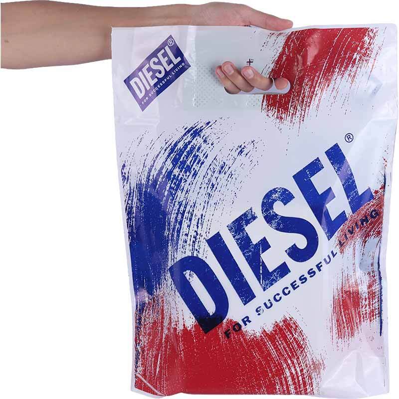 نایلون دسته دار دسته تقویتی طرح Diesel سایز 45*35 سانتی متر بسته 1 کیلویی